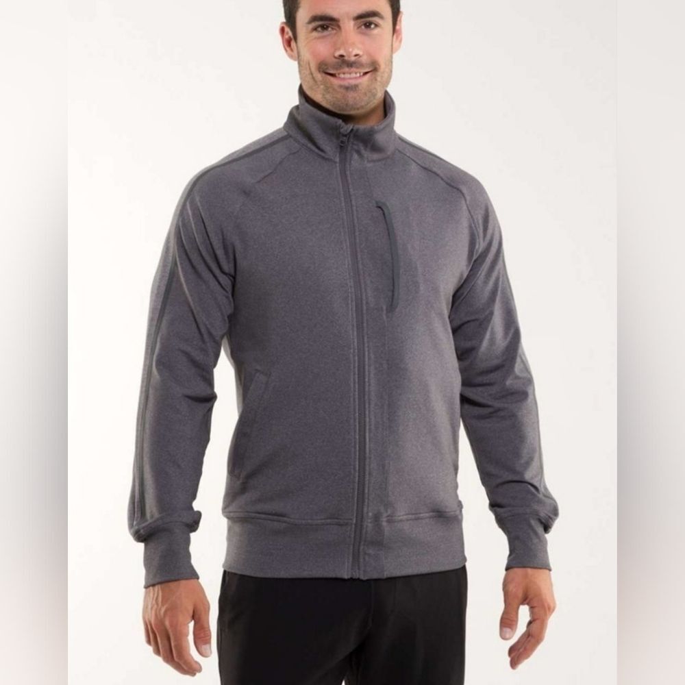 Lululemon Kung Fu Jacket II Mens Medium Full Zip Athletic Track Jacket Gray